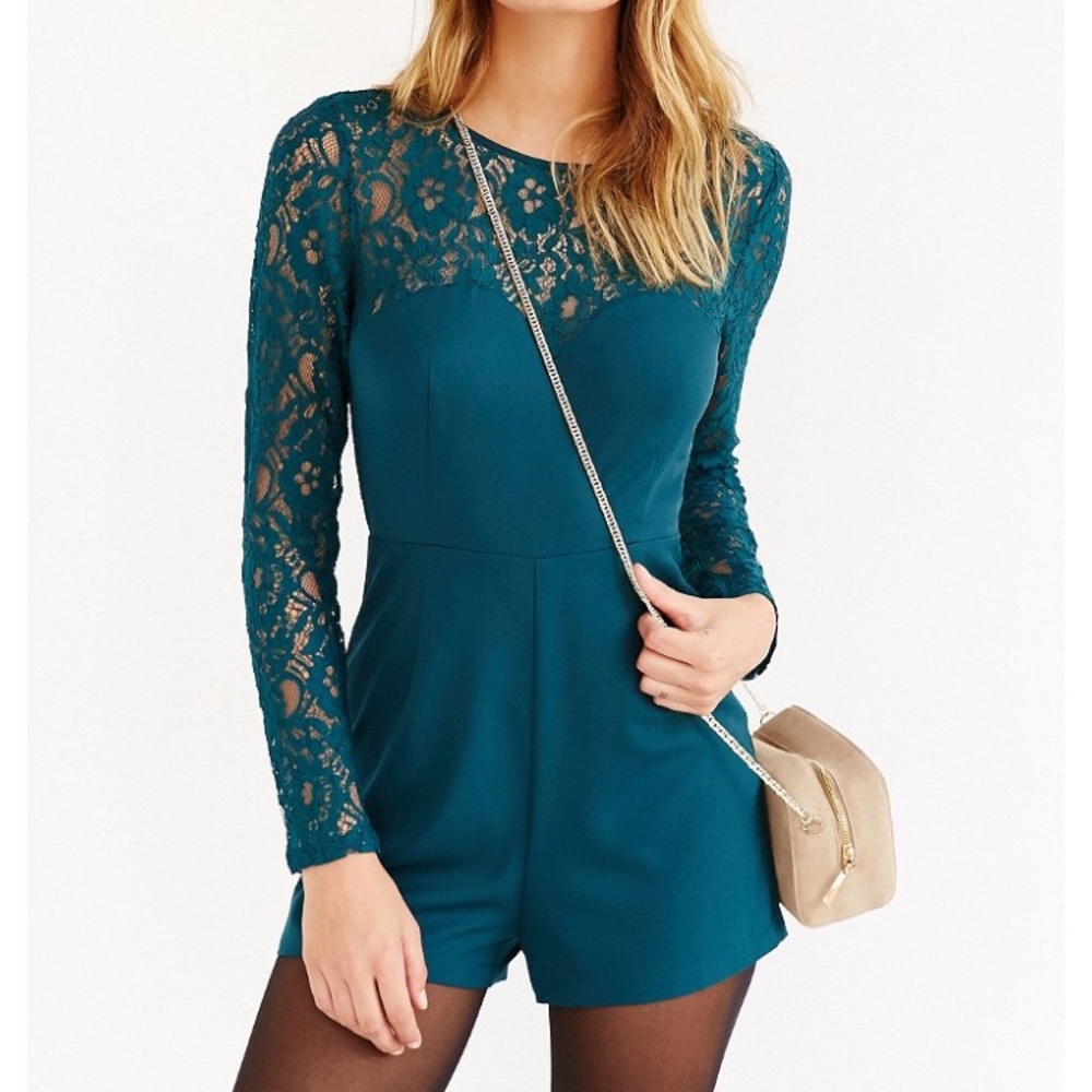 KIMCHI BLUE  ROMPER